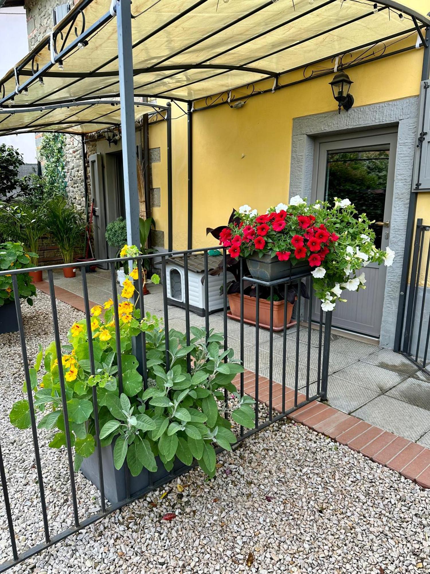 Villa "Corte De' Baldi" Ortignano Raggiolo Eksteriør billede